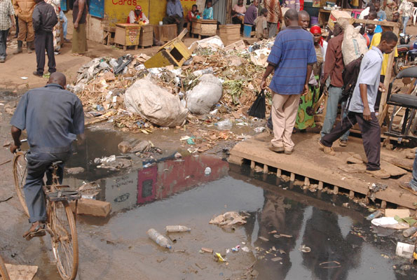 Politicians block sewer